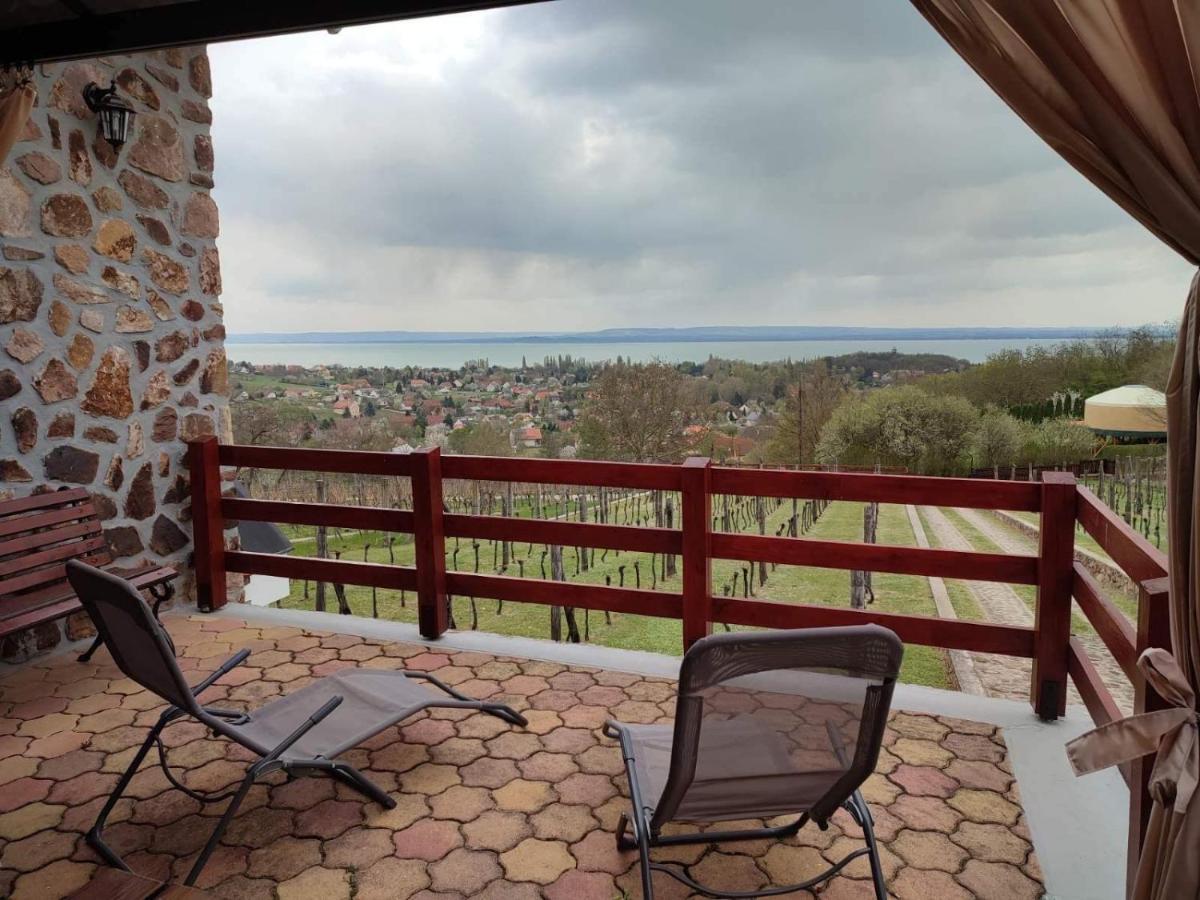 Ferienwohnung Szent Orban Vendeghaz Ábrahámhegy Exterior foto